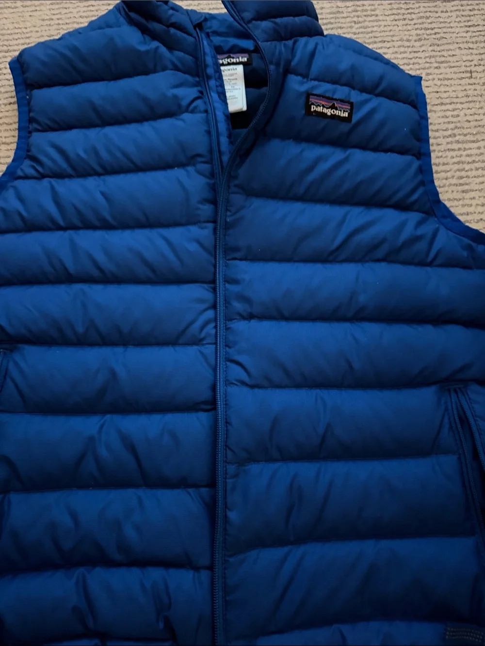 Patagonia boy’s large (12) Puffer Vest in Blue